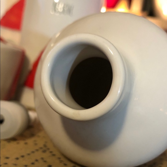 Rae Dunn VINEGAR Cruet - Picture 9 of 9